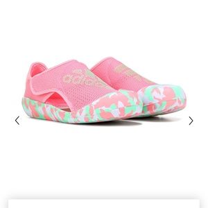 New Adidas Hot Pink Water Shoes
